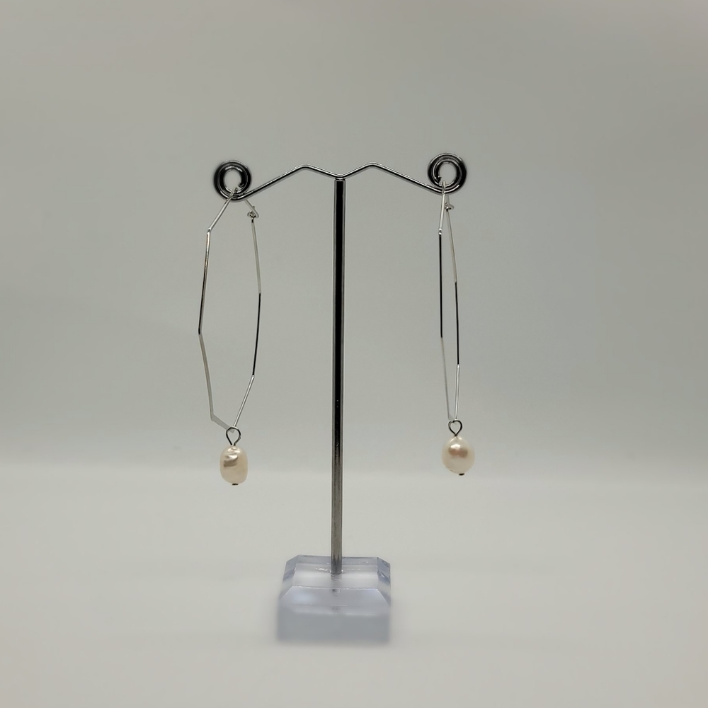 SILVER colored hoops with drop pearl